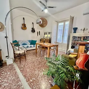  Privatunterkunft Station House Cettina